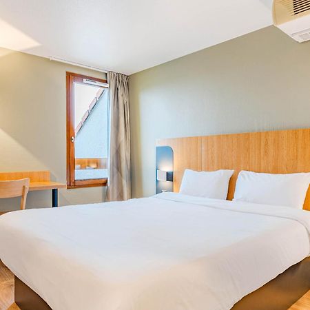 B&B Hotel Poitiers 3 Futuroscope Chasseneuil-du-Poitou Esterno foto
